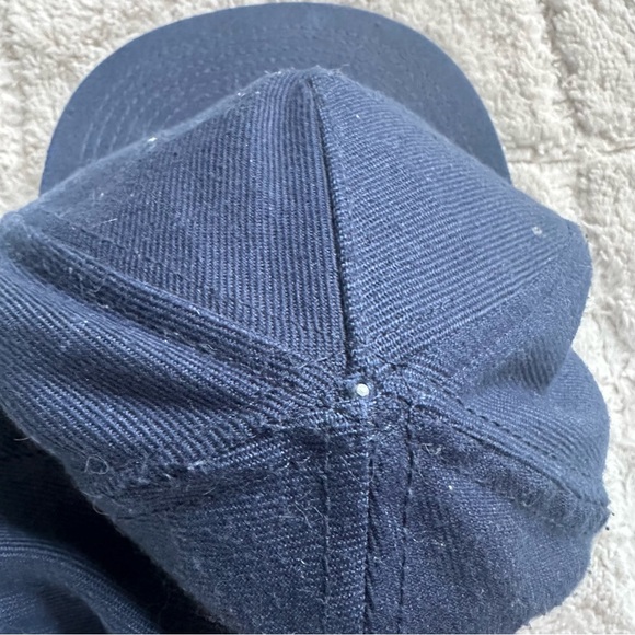 H&M X Super Mario Bros | Graphic Mario Motif Detail Cap - Picture 7 of 8